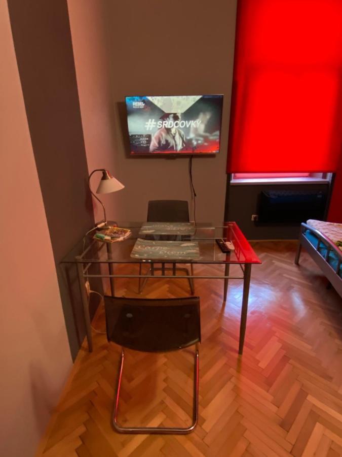 Apartment B42 Bed And Cafe Прага Екстер'єр фото